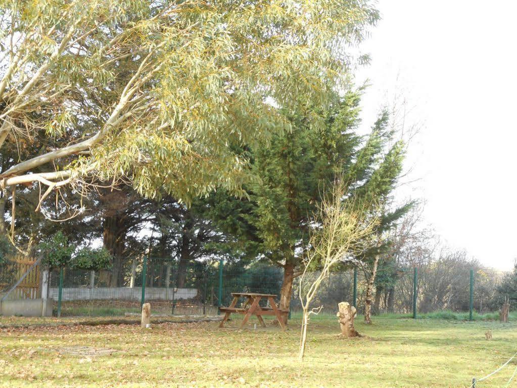 Hotel Salea Pornic Bagian luar foto