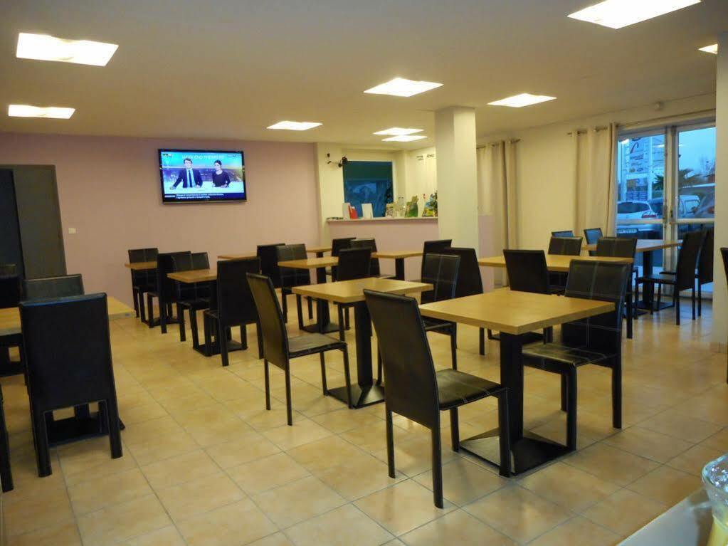 Hotel Salea Pornic Bagian luar foto
